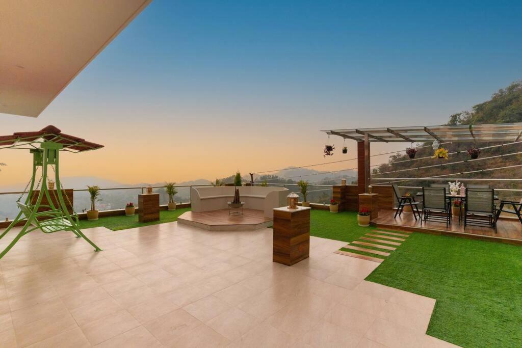 The Sage Villa - Luxury Homestay In 데라둔 외부 사진